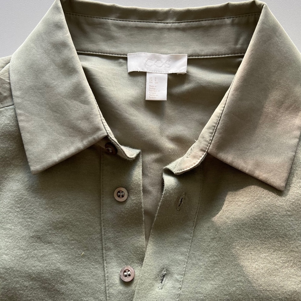 COS green short sleeve polo with contrast detailing